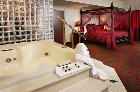 atlantic city casino hotels with jacuzzi in rooms